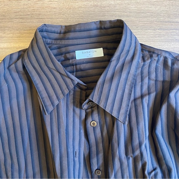 NWT Aritzia Babaton Essential Relaxed Shirt - M - Picture 7 of 8